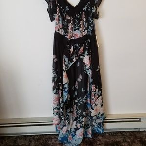 Hi-lo floral blouse
